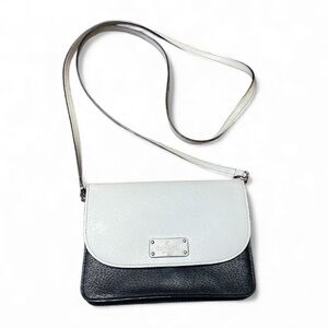 Kate Spade New York Colorblock Ivory Black Pebbled Leather Crossbody Small